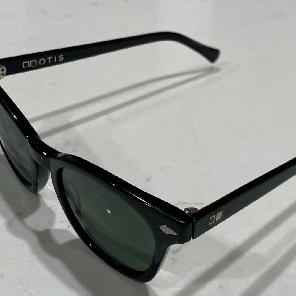 OTIS Class of 67 Black Retro Sunglasses - Picture 8 of 10